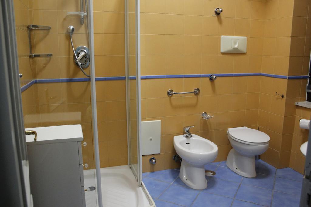 Ancelle Sorrento - Casa D'Accoglienza Hotel Кастеламаре ди Стабия Екстериор снимка